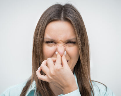 Can we get rid of bad breath by using a tongue cleaner?